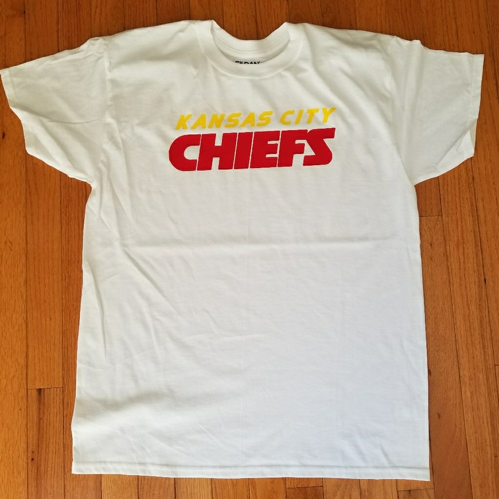 BRAND NEW KANSAS CITY CHIEFS UNISEX TEE